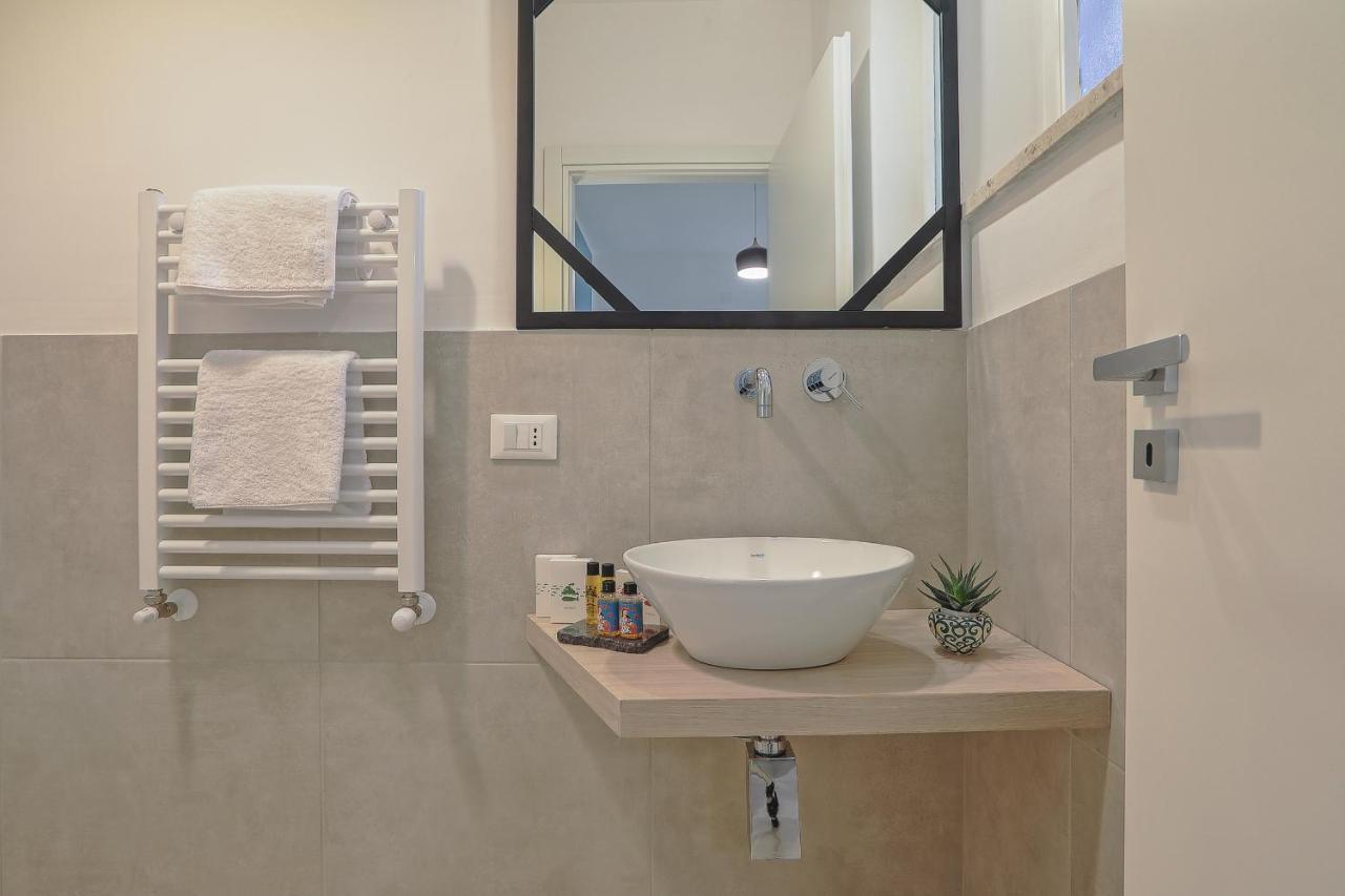 Liberta Central Suites Palermo Exterior photo